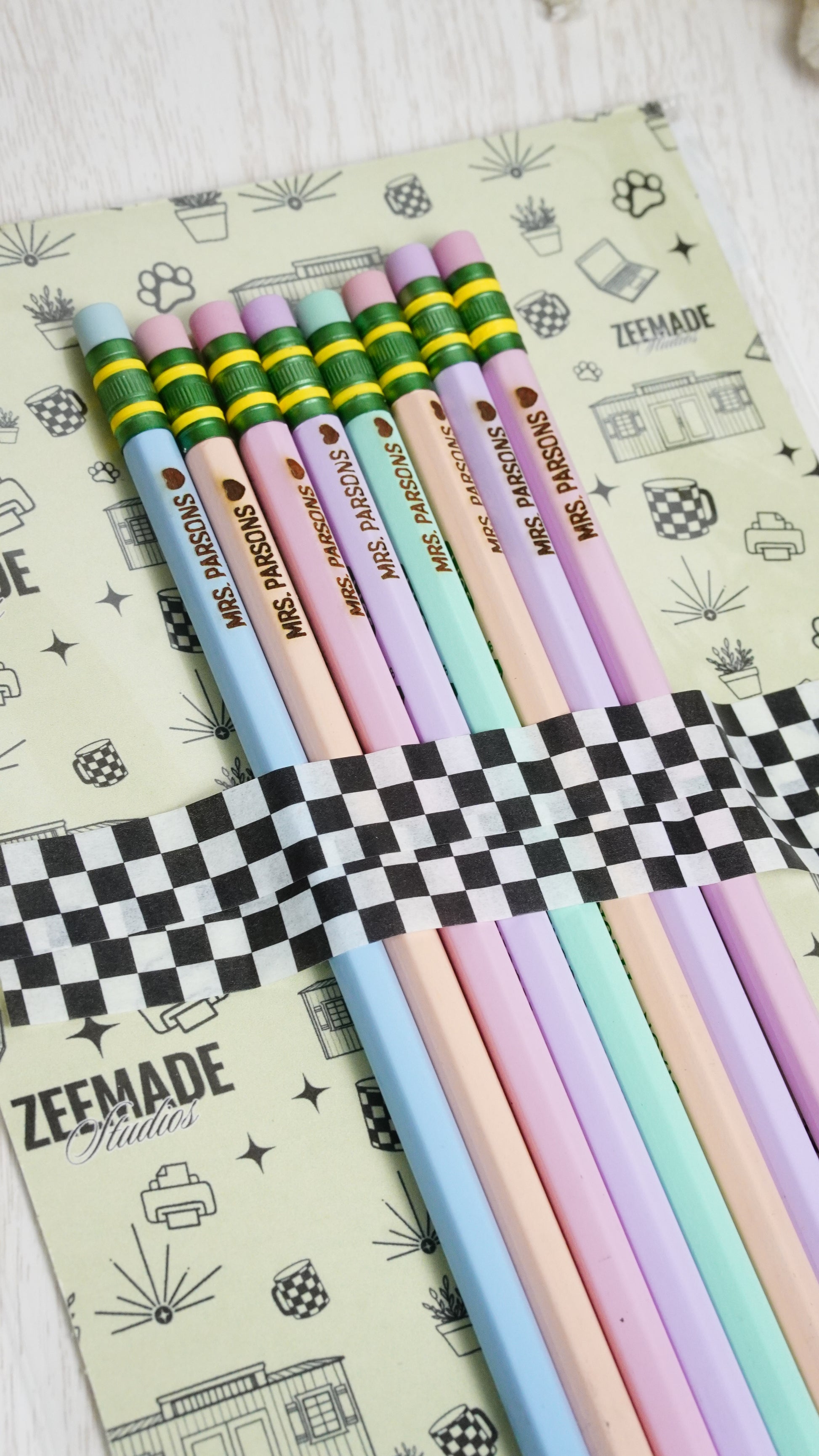 Pastel Engraved Pencils